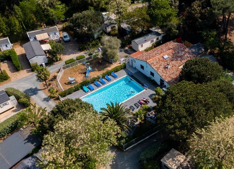 Camping Ushuaïa Villages Les Fougères, 4* - 10