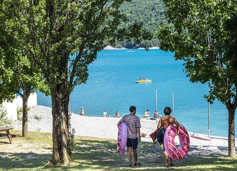 Camping L'Ecrin du Lac, 3* - 13