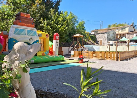 Camping les Rives d'Auzon, 3* - 16