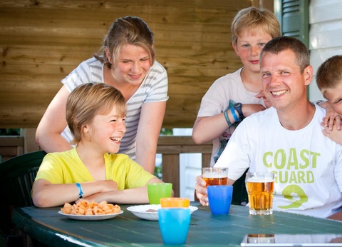 Camping La Corniche 3* - 38