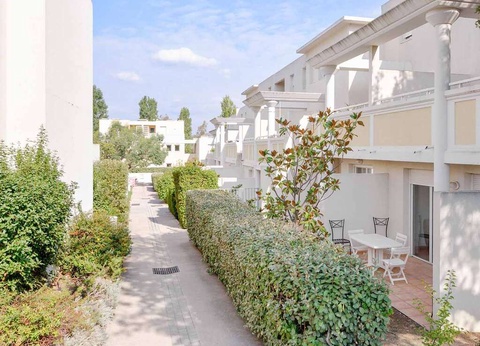 Séjour près de Toulon avec visite et dégustation de cave au Domaine du Lou Capelan - 3* - 2