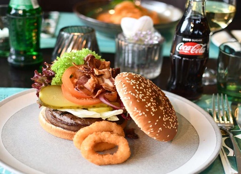 Séjour culinaire à Hasselt avec un dîner de 3 services à l'hôtel - 4* - 8