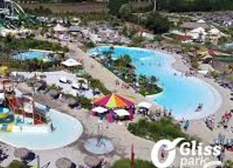 Camping L'Abri des Pins, 4* - 238