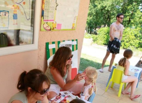 Camping Les Reflets du Quercy, 4* - 38