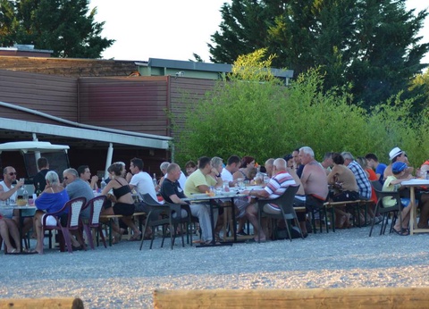 Camping Le Pigeonnier, 3* - 32