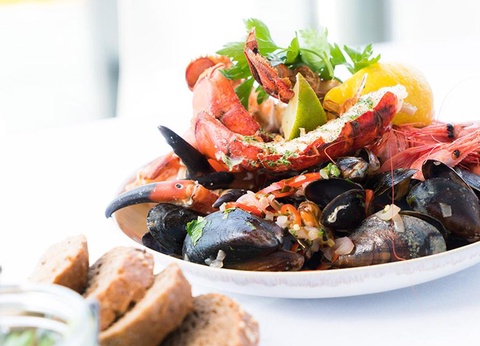 Camping Le Raguènes Plage, 4* - 28