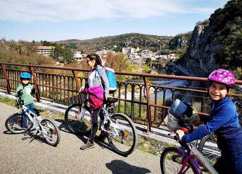 Camping Le Coin Charmant, 3* - 58