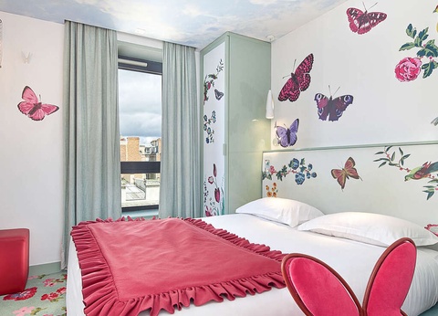 Partez en amoureux à la découverte de Paris en bateau ! - 4* - 24