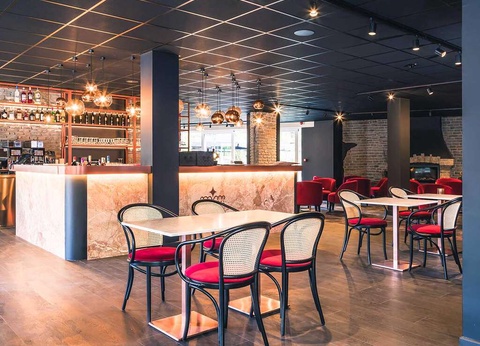 Escapade dans la tranquilité de Han-sur-Lesse + bouteille de cava dans la chambre - 3* - 10