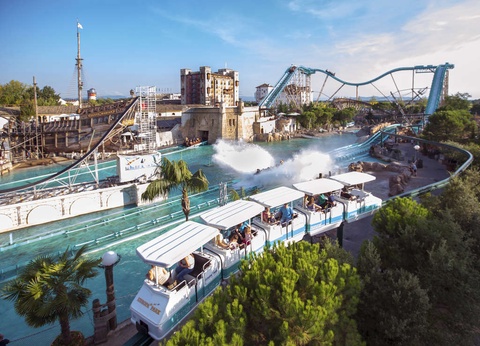Profitez de deux jours d'amusement et laissez-vous surprendre par Europa Park (billet 2 jours) - 3* - 26