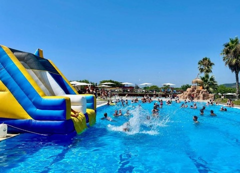 Camping Resort Els Pins, 4* - 6