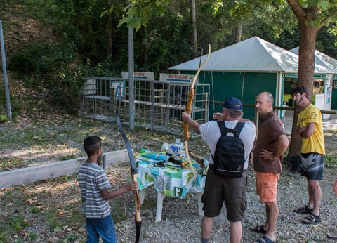 Camping Les Prades, 4* - 10