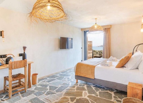 Escapade à deux dans un beau domaine face à la mer à Hyères - 3* - 34