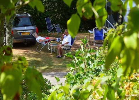 Camping Château de Lacomté, 4* - 24