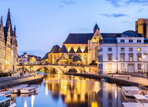 Romance à Gand avec dîner + wellness + excursion en bateau - 4* - 3