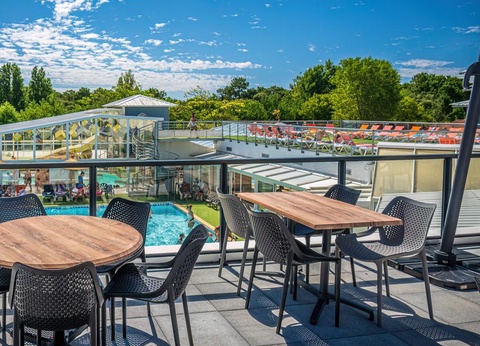 Camping Les Pirons, 5* - 43