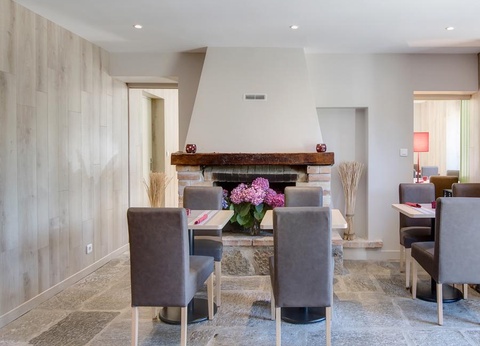 Camping Domaine de La Ville Huchet, 4* - 23