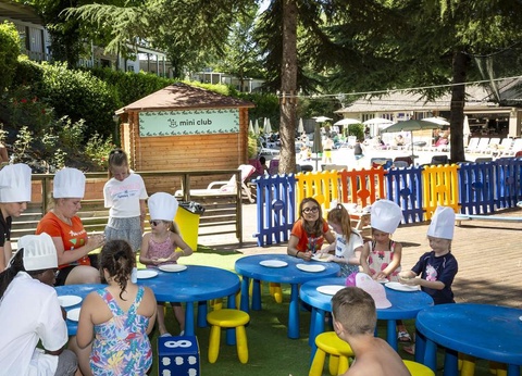 hu Altomincio village, 4* - 51