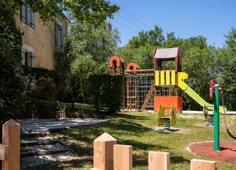 Camping Romanée - Les Grottes De Roffy 4* - 17