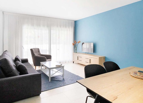 Séjour en famille dans un appartement avec des billets pour Ferrari Land et PortAventura Park - 11