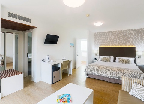 Hôtel Arena Suite 4* - 4