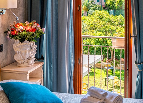 Hôtel Baia del Capitano **** - 5