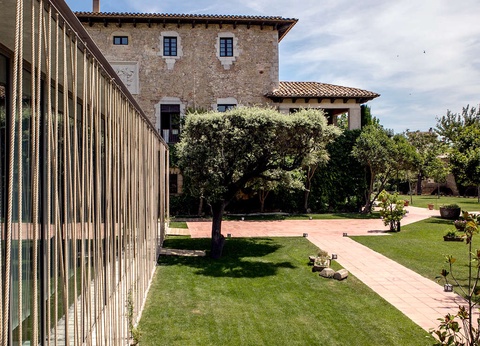 Découvrez la Costa Brava dans un ancien palace du XIVe siècle 4* - 8