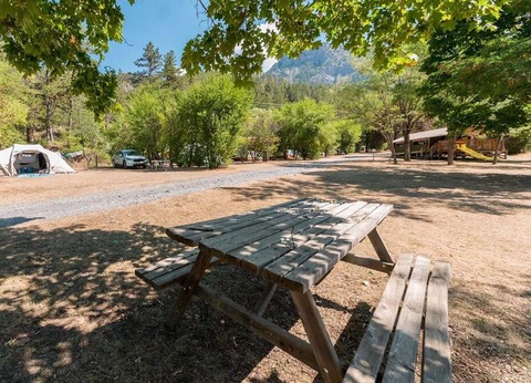 Flower Camping Le Clot du Jay, 3* - 20