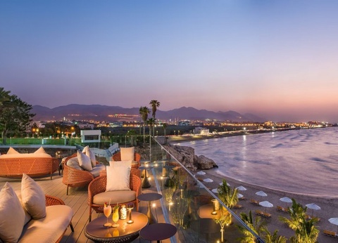 Crowne Plaza Muscat 4* - 5