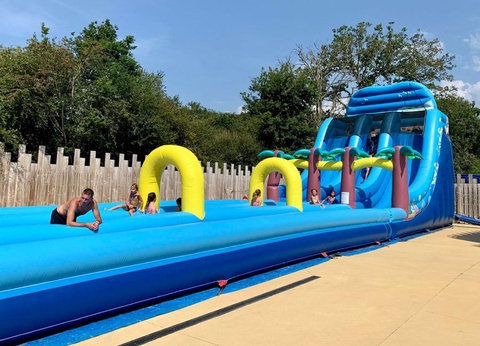 Camping L'Etang du Pays Blanc, 4* - 67