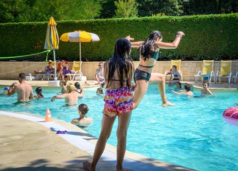 Camping Le Clos de Barbey, 3* - 25