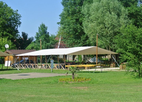 Camping Le Val d'Amour, 3* - 24