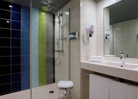 Escapade en amoureux à Chambéry 4* - 9