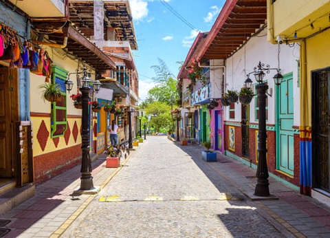 Circuit Couleurs Colombiennes (maximum 16 participants) *** - 16