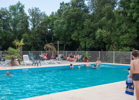 Camping Le Sous Bois, 4* - 9