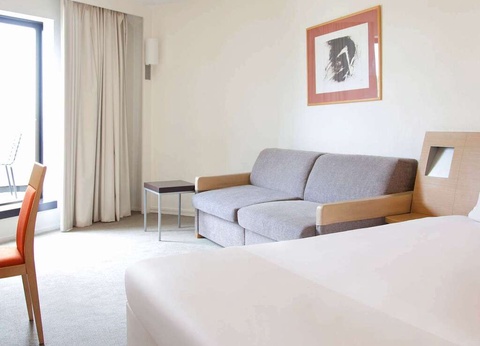 Séjour moderne et épurée à Rueil-Malmaison - 4* - 19