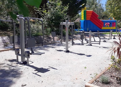 Flower Camping Le Lac De Thesauque, 3* - 13