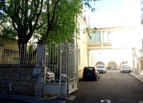 Séjour à Avignon à deux pas du palais des Papes - 16