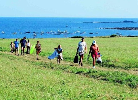 Camping Le Raguènes Plage, 4* - 33