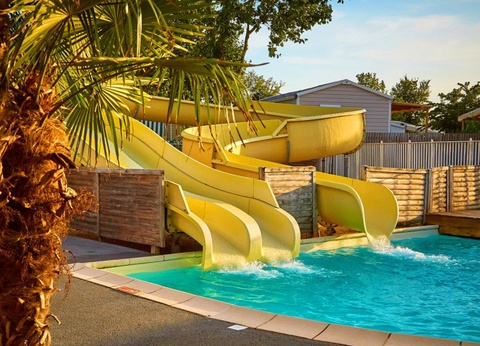 Camping Loyada, 4* - 5