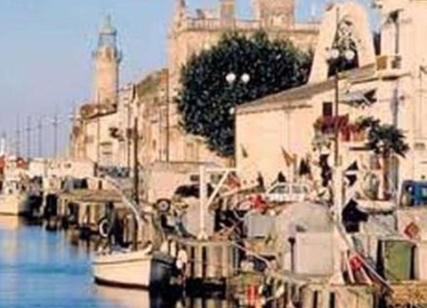 Camping le Domaine de Gajan, 4* - 52