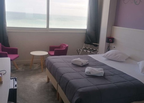 Week-end en bord de mer et découverte du Mémorial de Caen - 3* - 24