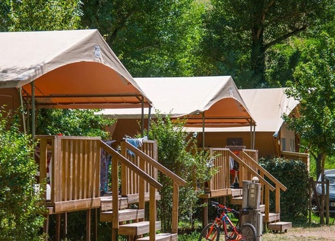 Flower Camping Saint Lambert, 3* - 12