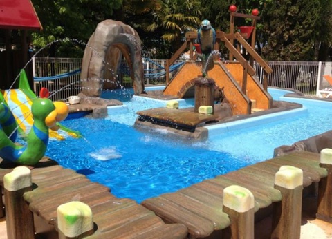 Camping Les Embruns d'Oléron, 4* - 10