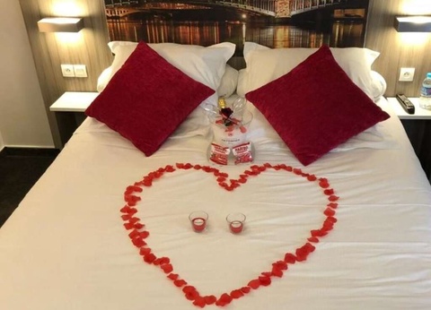 Escapade romantique à Lyon - 3* - 13