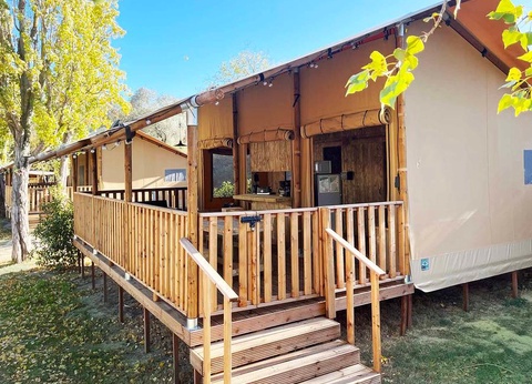 Camping Le Val de Cesse, 4* - 80