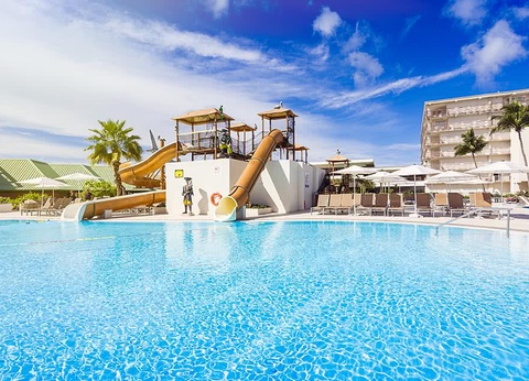 Sonesta Maho Beach Resort, Casino & Spa **** - 7