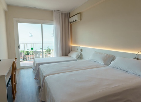 Hôtel Checkin Catalonia 3* - Calella - 9