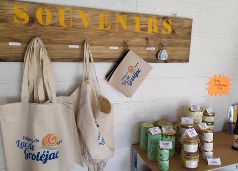 Camping Lac de Groléjac, 3* - 49