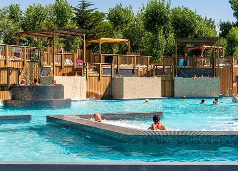 Camping SUNELIA Les Sablons, 5* - 17